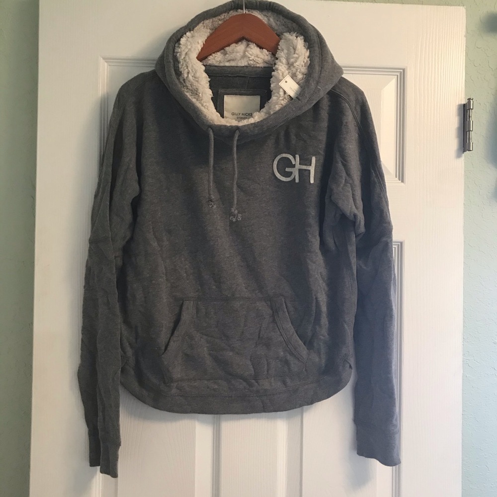 Gilly Hicks grey women’s hoodie M new with tags
